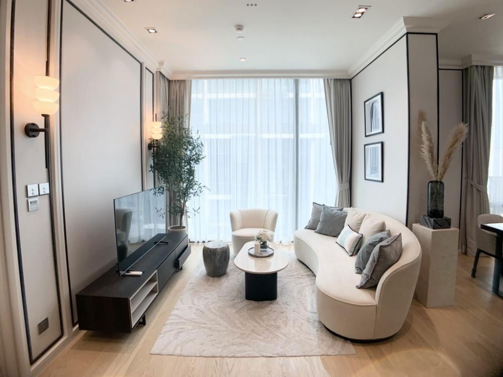 Code: KJ7223  for rent 28 Chidlom // Line ID: @kjcondo (with @) //