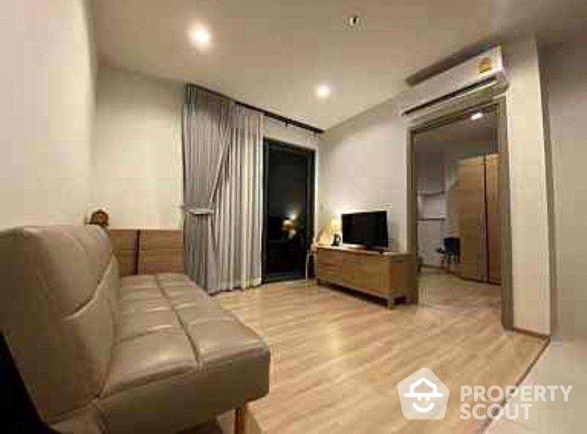 1-BR Condo at The Base Garden Rama 9 near ARL Ramkhamhaeng (ID 1534275)