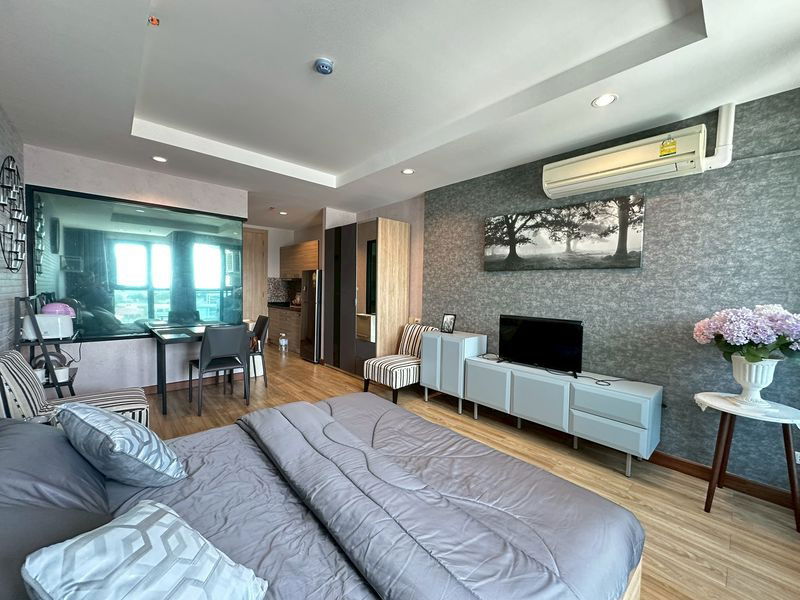 公寓出租，Ladda Plus，房间漂亮，物超所值，家具齐全，可入住