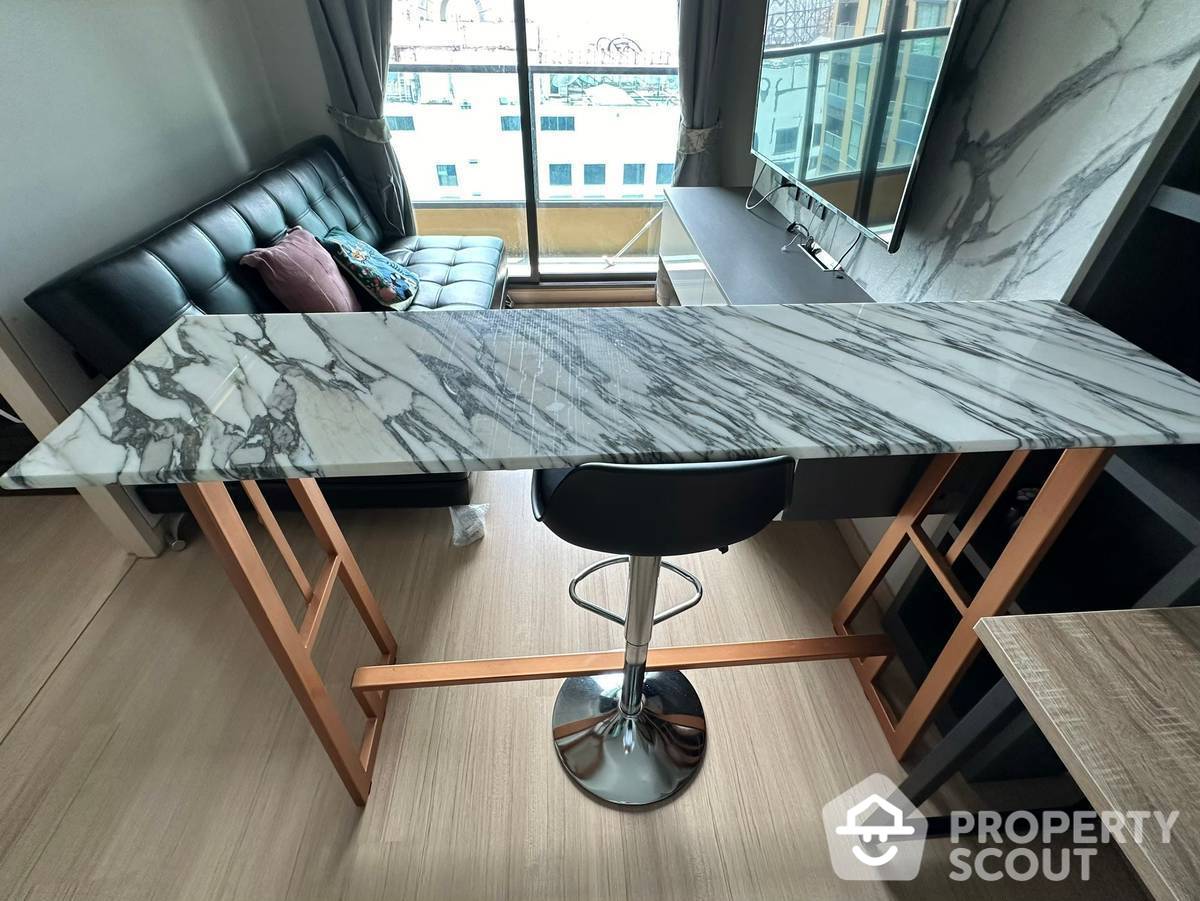 1-BR Condo at Lumpini Suite Phetchaburi – Makkasan near ARL Makkasan (ID 2112603)