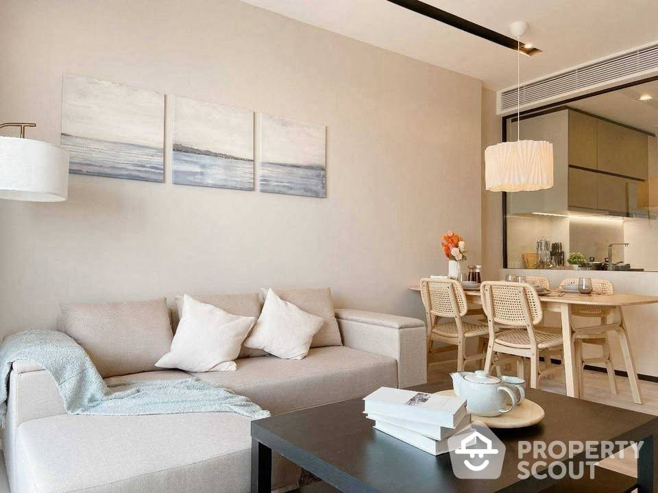 2-BR Condo at The Room Phayathai near ARL Ratchaprarop (ID 2097280)