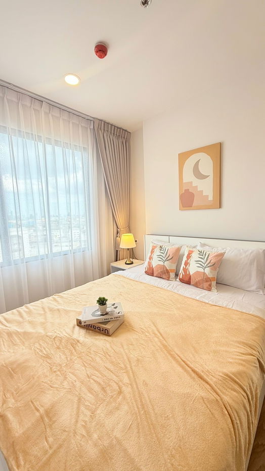 For rent at Chewathai PinKlao / Line ID : @bestprice (with @ too)