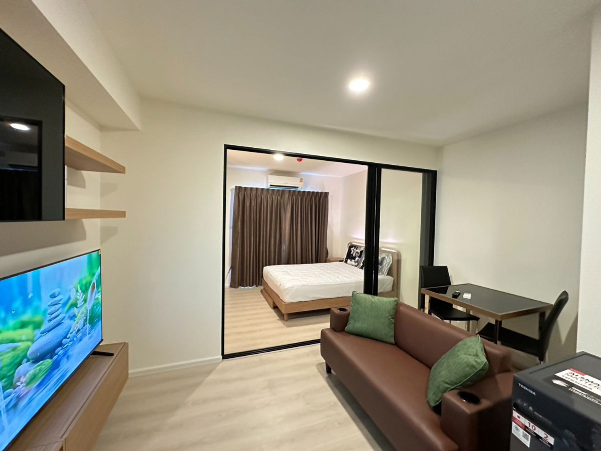 For Rent A Space Mega 2 One Bedroom Fully Furnished Unblocked View next to Mega Bangna