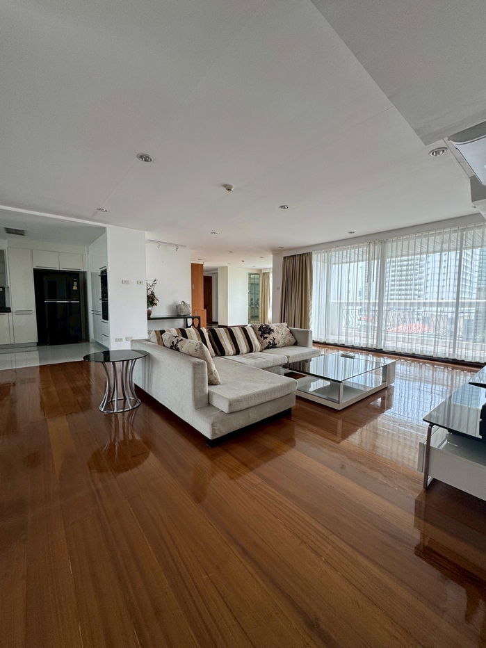 LTH12751 -Prime Mansion One Condo FOR RENT Size 250 sqm. 3 beds 4 baths Near BTS Asok Station ONLY 110K/Month
