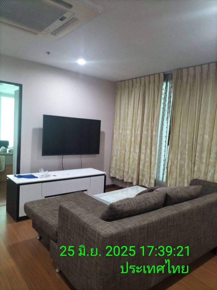 Sukhumvit Living                 Town