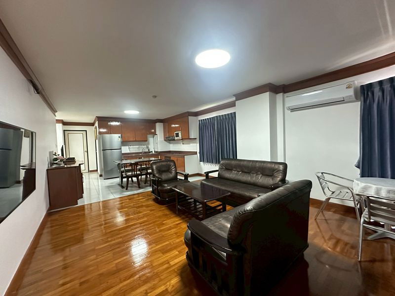 For rent Sriracha Bayview Condo in the heart of Sriracha, near the community