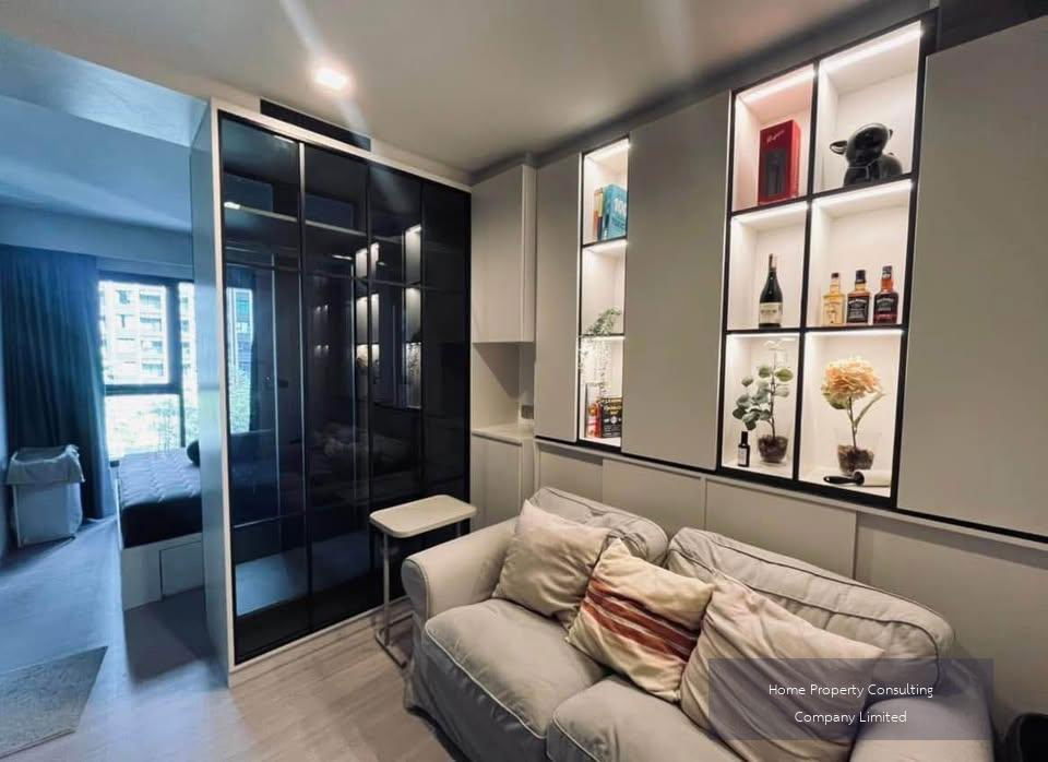 For Rent Life Asoke Hype MRT Rama 9 (500 m./8 min-walk) Line ID: @condobkk (with @) Code H33262