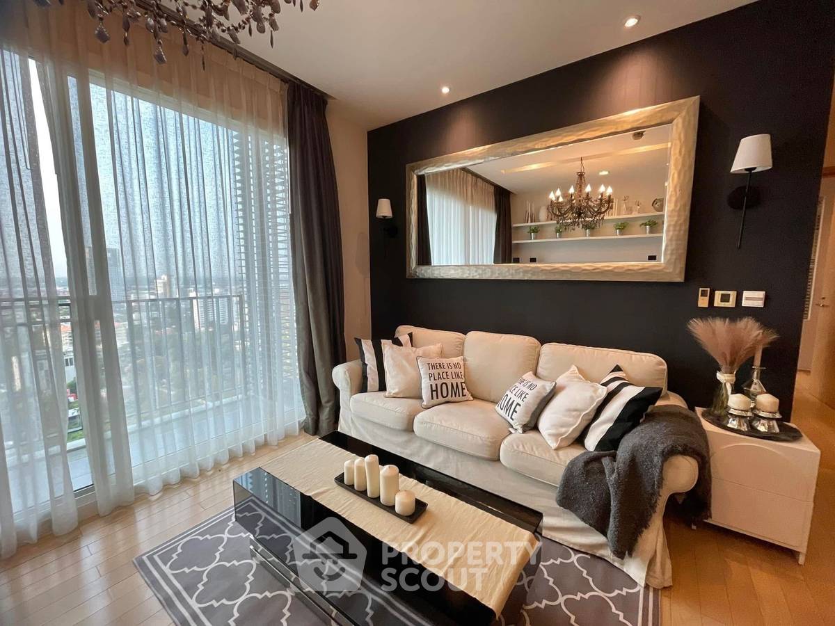 คอนโด 2 ห้องนอน แอท สิริ แอท สุขุมวิท ใกล้ BTS ทองหล่อ (ID 2073610)