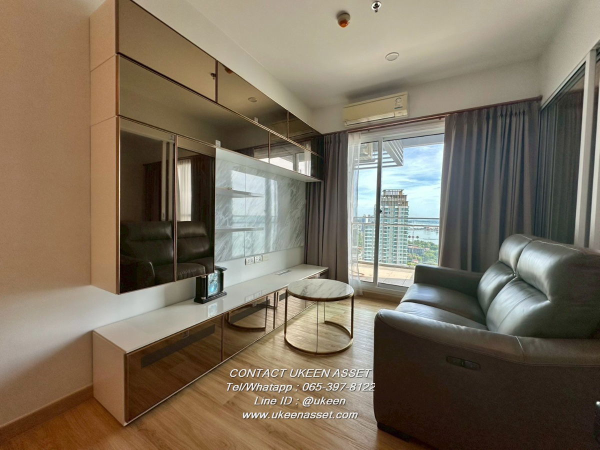 UK01-281 The ZEA Sriracha: 1 bedroom | 35 sq m. | 28th floor | 12,000 baht/month with built-in shelves in a luxurious design
