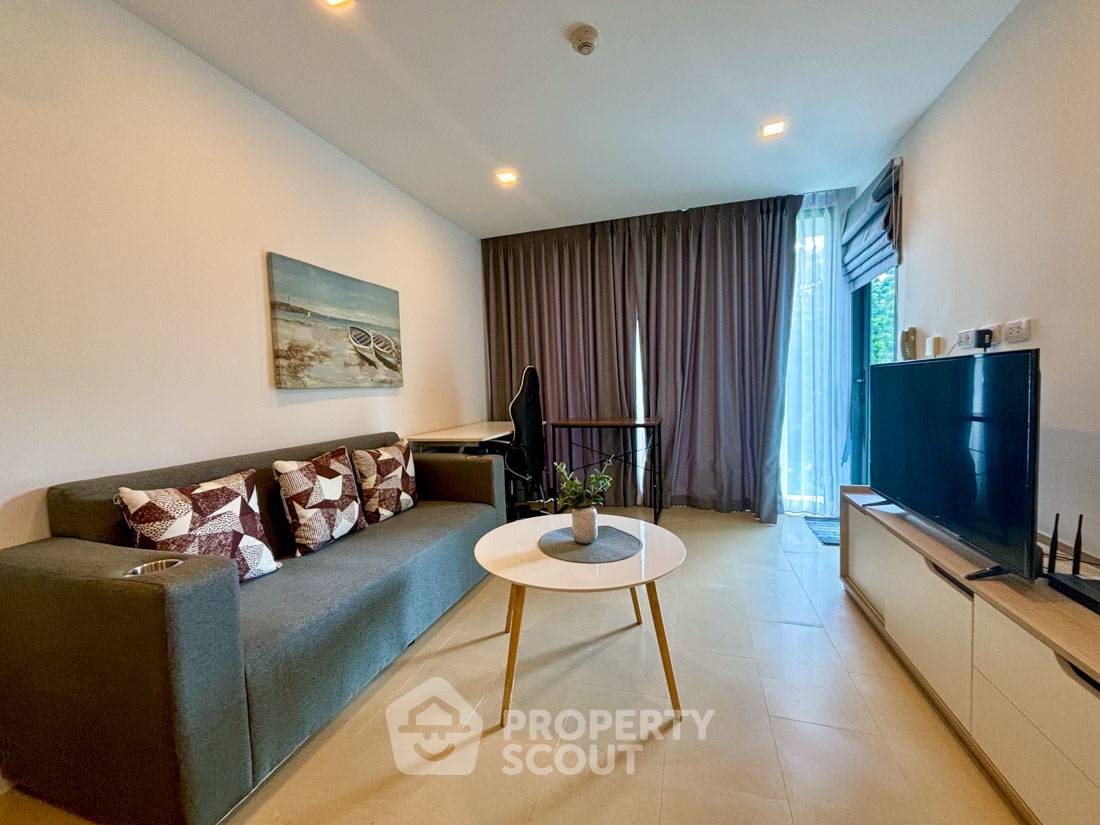 1-BR Condo at Aurora Pratumnak close to Phratamnak (ID 1804592)