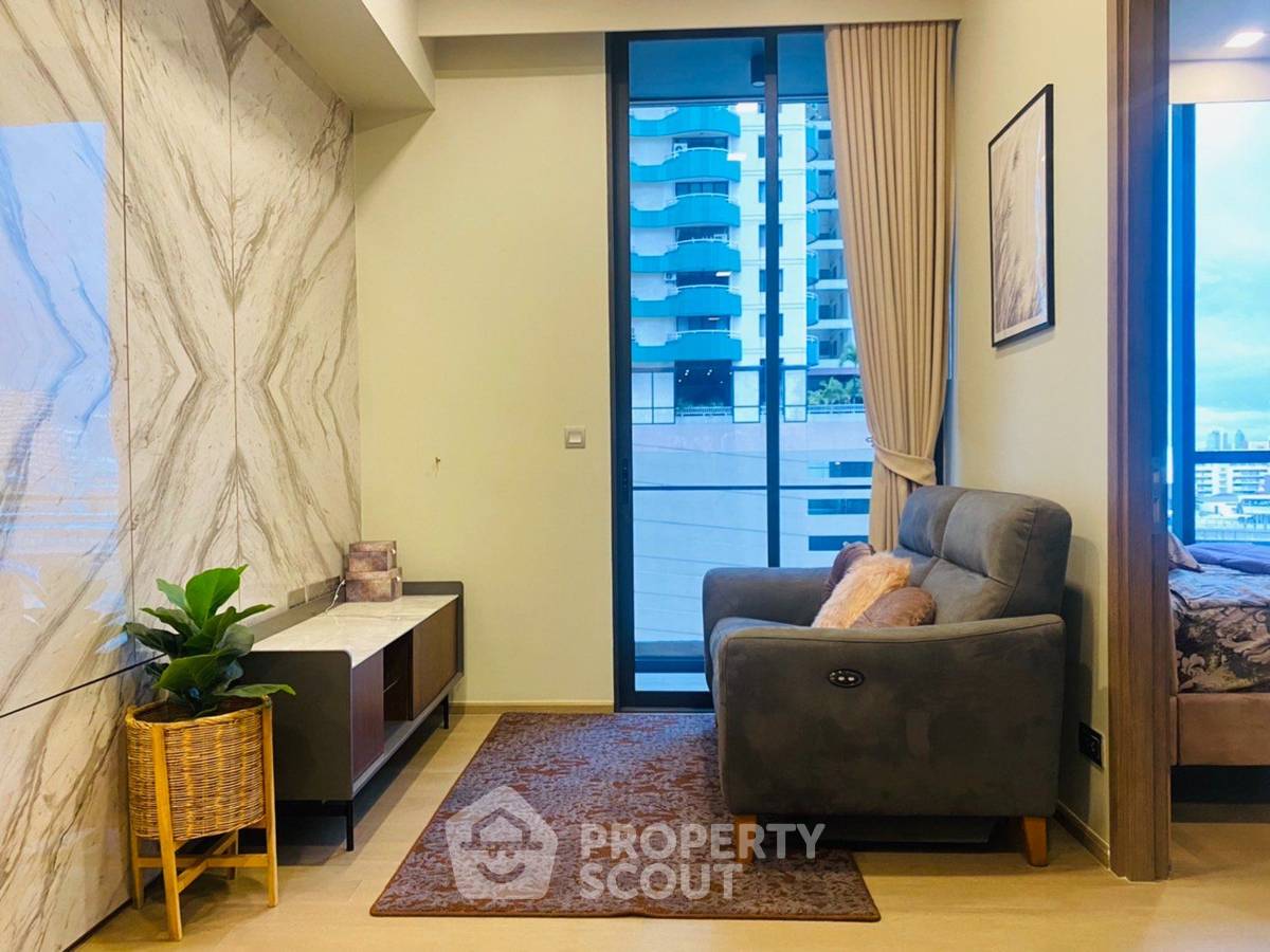 1-BR Condo at Celes Asoke near MRT Sukhumvit (ID 816849)