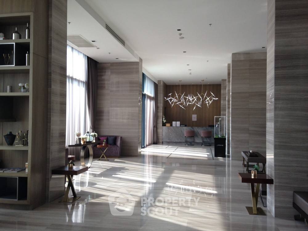 3-BR Condo at Circle Living Prototype New Petchburi near MRT Phetchaburi (ID 309369)