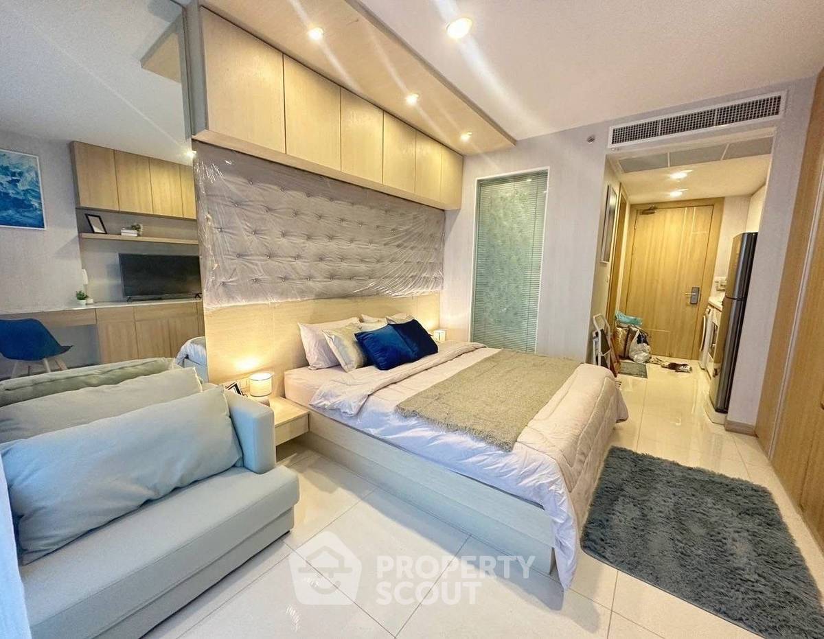 1-BR Condo at The Riviera Wongamat close to Sanctuary of Truth (ID 998052)