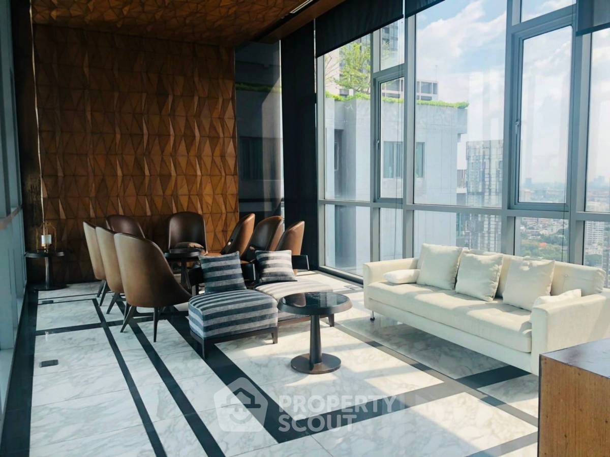 1-BR Condo at The Crest Sukhumvit 34 near BTS Thong Lor (ID 887182)