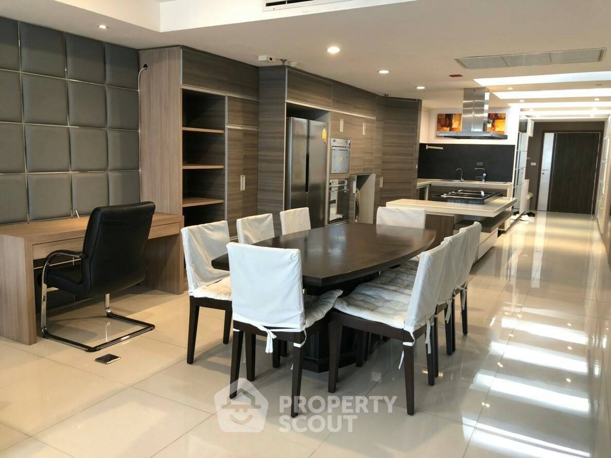 1-BR Condo at Las Colinas near BTS Asok (ID 1530724)