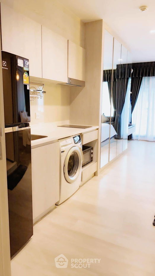 1-BR Condo at Life One Wireless near BTS Phloen Chit (ID 1546317)