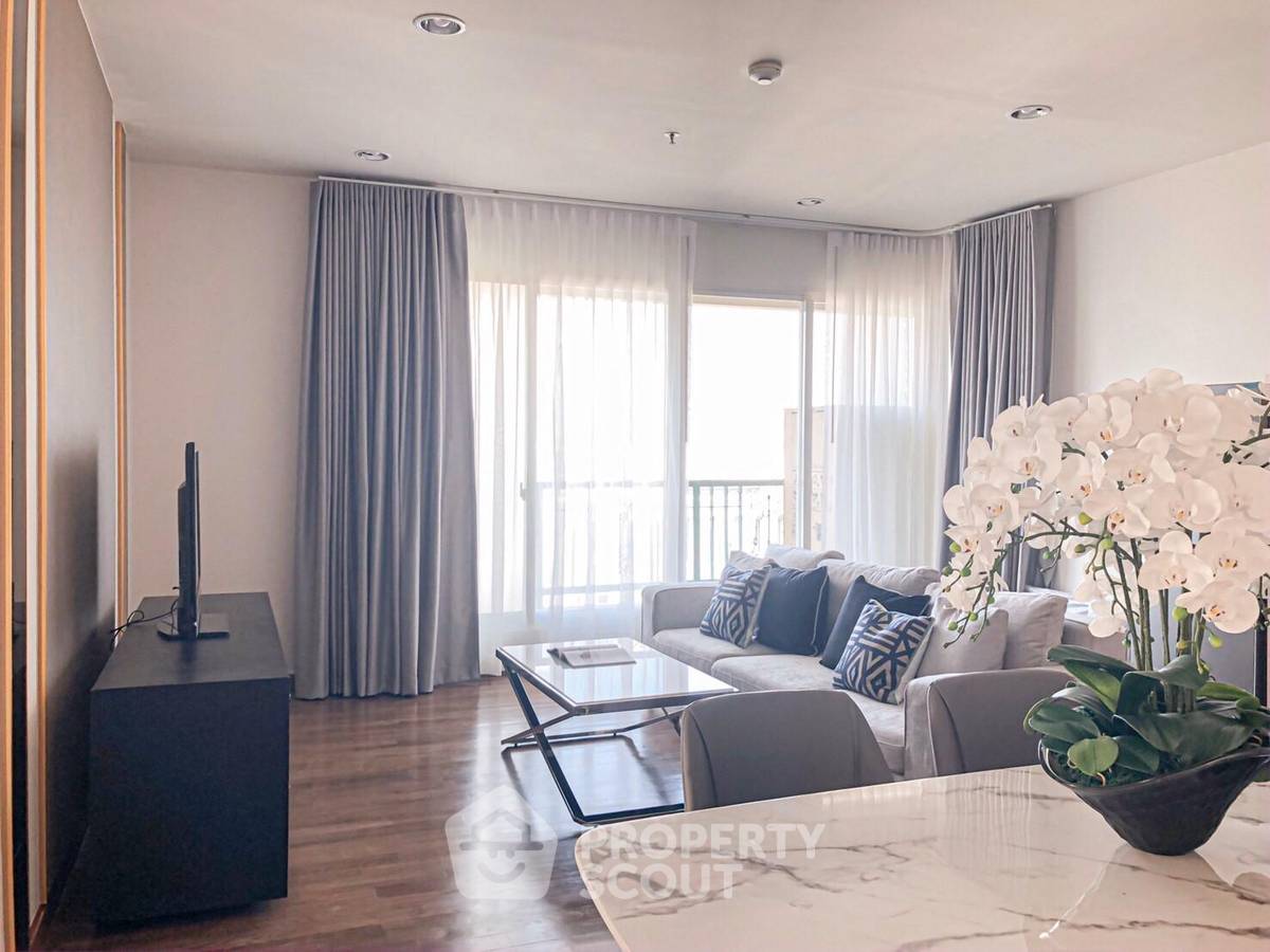 2-BR Condo at The Address Chidlom near BTS Chit Lom (ID 452901)
