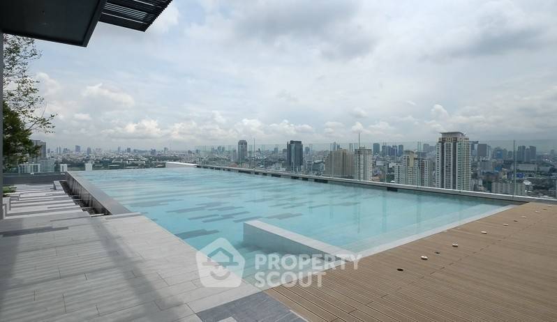 1-BR Condo at Rhythm Rangnam near BTS Victory Monument (ID 373116)