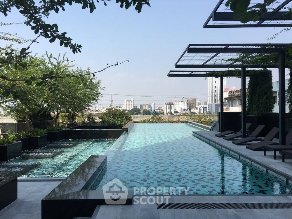 1-BR Condo at Circle Living Prototype New Petchburi near MRT Phetchaburi (ID 382685)