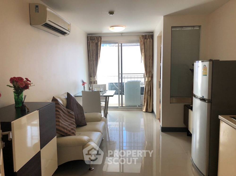 1-BR Condo at The Clover Thonglor Residence near BTS Thong Lor (ID 1681804)