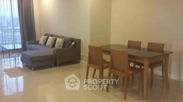 2-BR Condo at Circle Condominium near MRT Phetchaburi (ID 2053029)