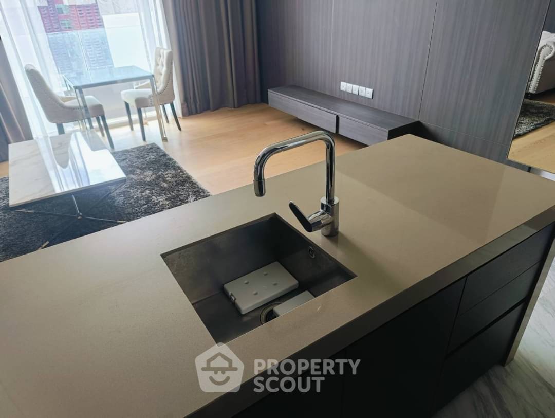 1-BR Condo at Saladaeng One near MRT Si Lom (ID 2186749)