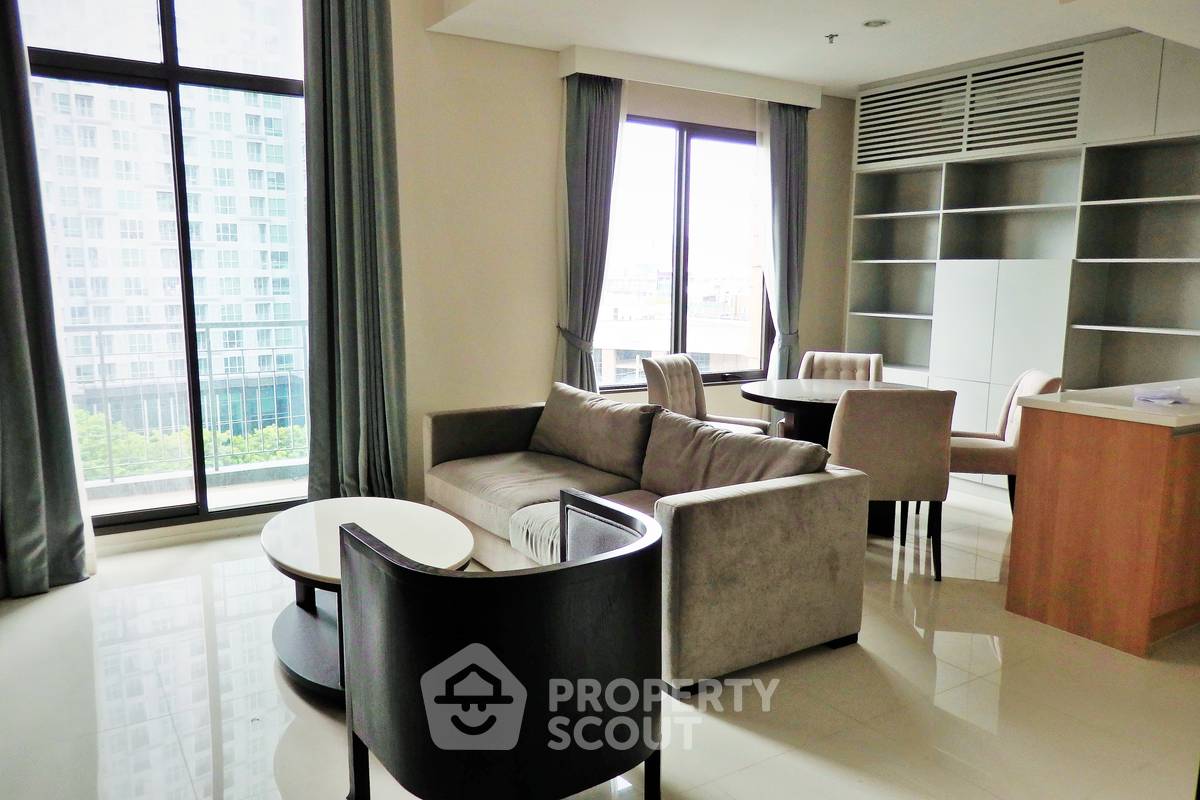 1-BR Condo at Villa Asoke near MRT Phetchaburi (ID 883859)