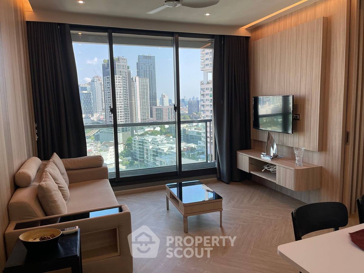 2-BR Condo at The Address Sukhumvit 28 near BTS Phrom Phong (ID 1091091)