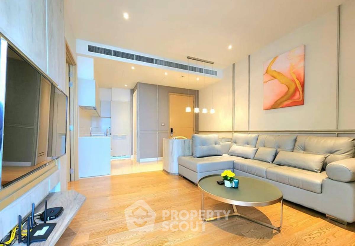 1-BR Condo at Magnolias Waterfront Residences near BTS Saphan Taksin (ID 2113554)
