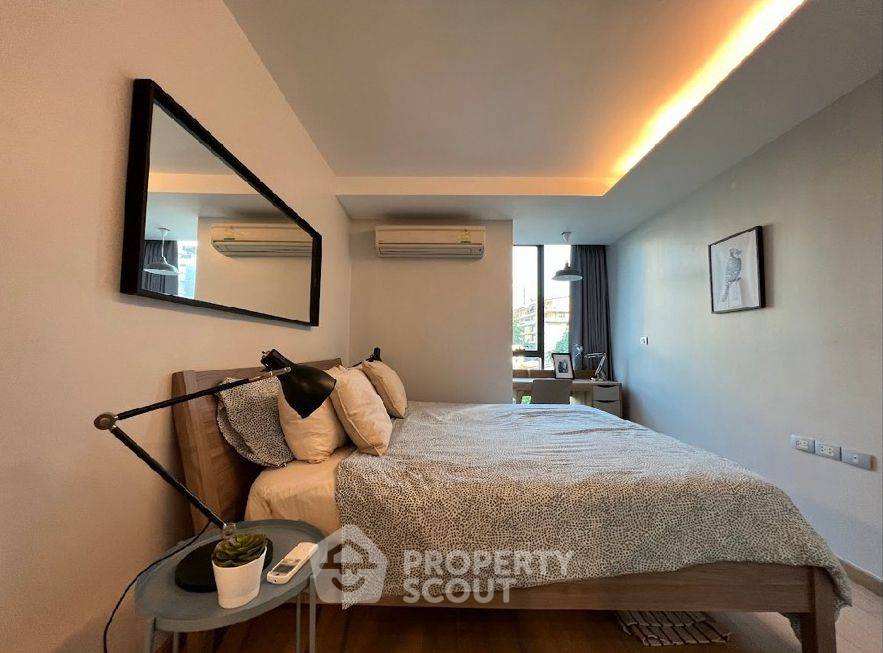 1-BR Condo at Via 49 near BTS Phrom Phong (ID 1497888)