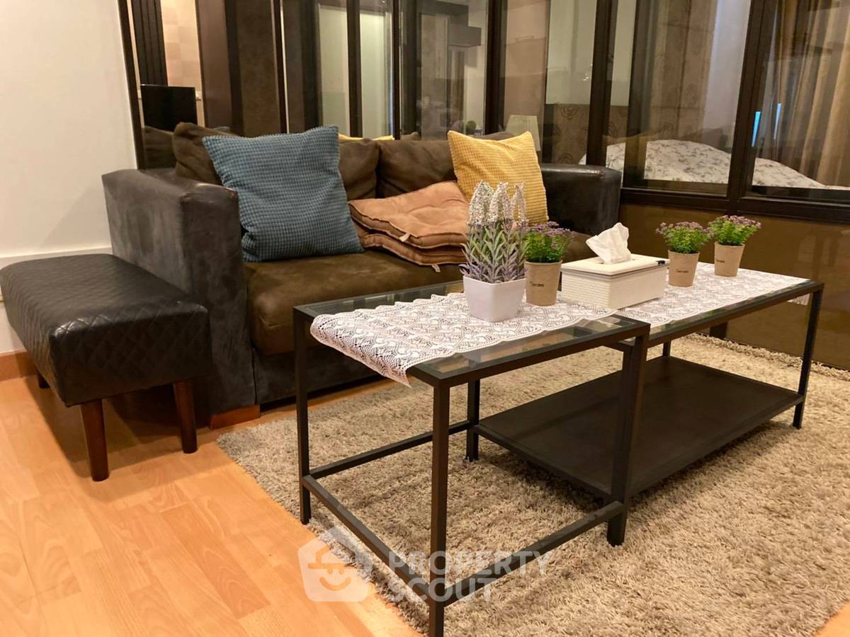 1-BR Condo at H Sukhumvit 43 near BTS Phrom Phong (ID 551816)