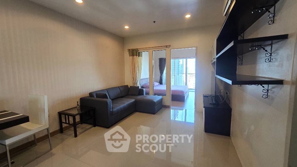 1-BR Condo at The Complete Rajprarop near ARL Ratchaprarop (ID 2021556)