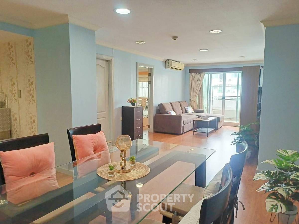 2-BR Condo at Grand Heritage Thonglor near BTS Phrom Phong (ID 1521672)