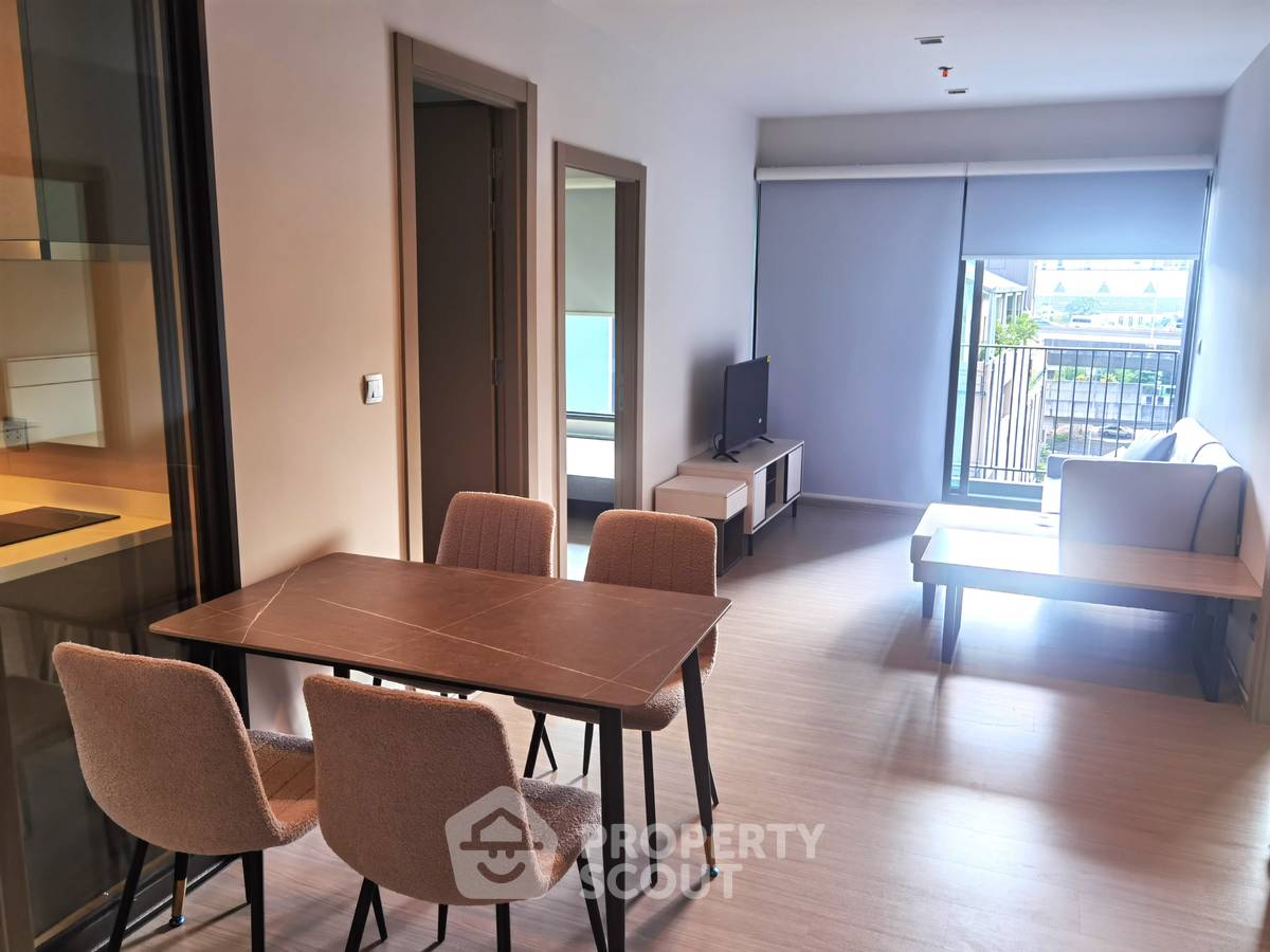 2-BR Condo at Life Asoke - Rama 9 near MRT Phra Ram 9 (ID 1999838)