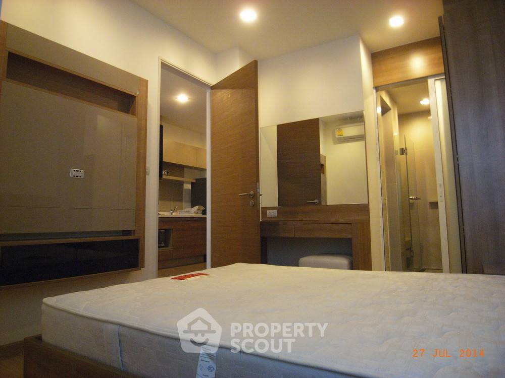 1-BR Condo at Rhythm Sukhumvit 50 near BTS On Nut (ID 323747)