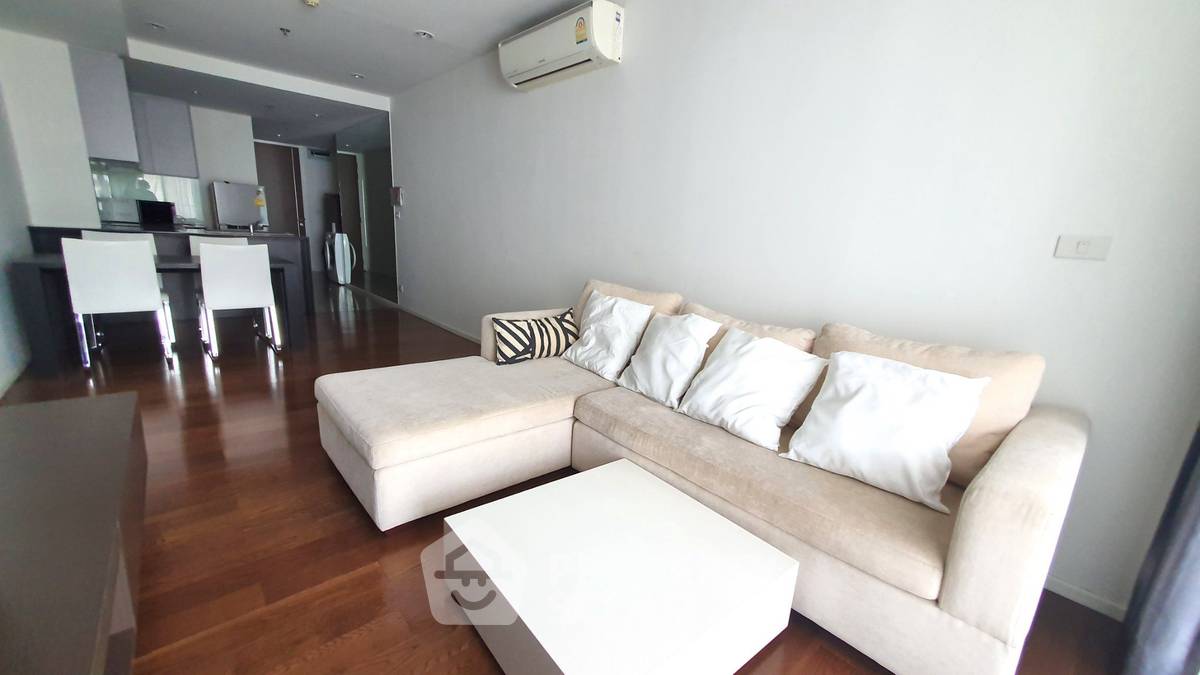 2-BR Condo at 15 Sukhumvit Residences near BTS Nana (ID 785437)