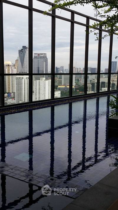 1-BR Condo at Noble Revent near BTS Phaya Thai (ID 888752)
