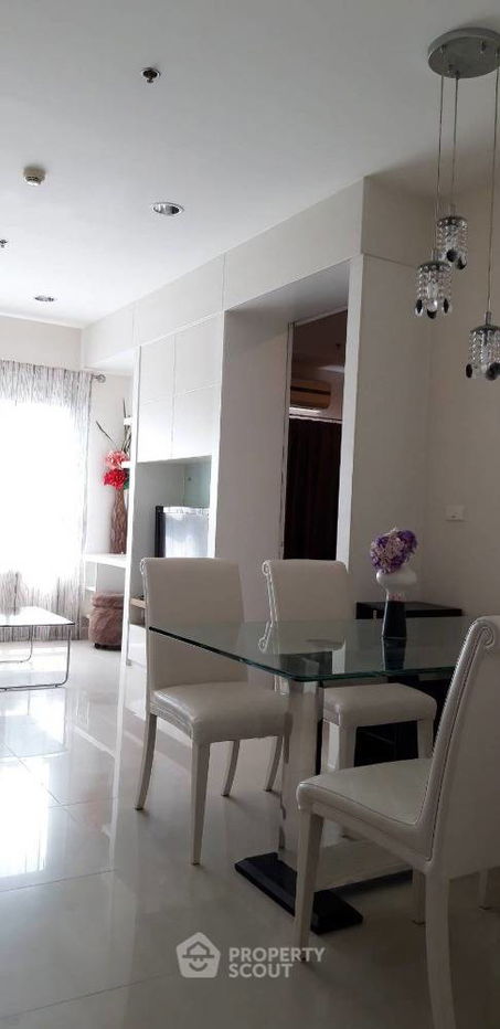 1-BR Condo at Q House Sathorn near BTS Krung Thon Buri (ID 631514)