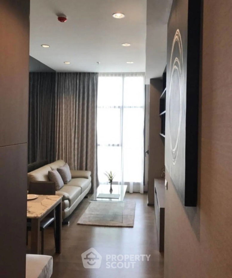 沙吞外交官酒店 1 居公寓，靠近苏拉萨克轻轨站 (ID 1886625)