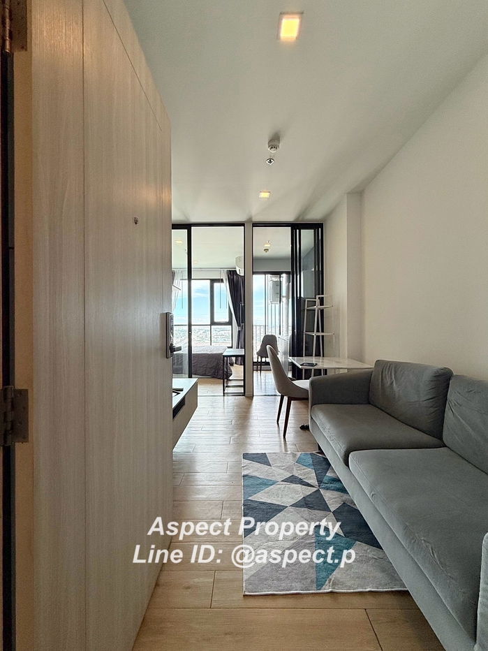 Notting Hill Laemchabang - Sriracha 8000