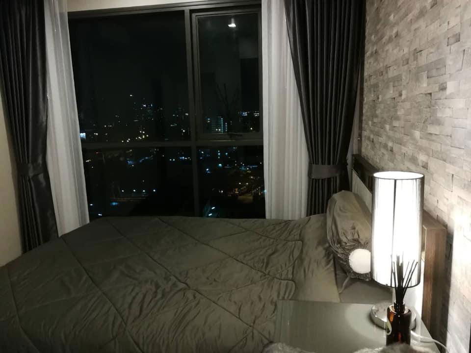 素坤逸路 48 号生活 (BTS Phra Khanon)