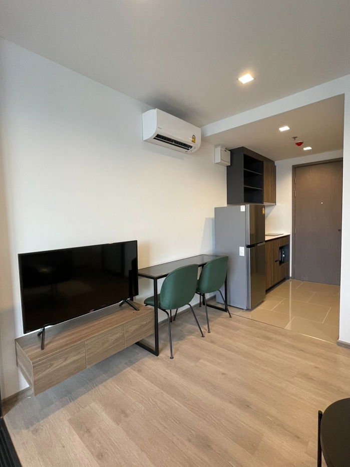 🌟 RARE FIND! Prime Unit at The Line Phahonyothin Park - Live at the Heart of the Action! 🌟