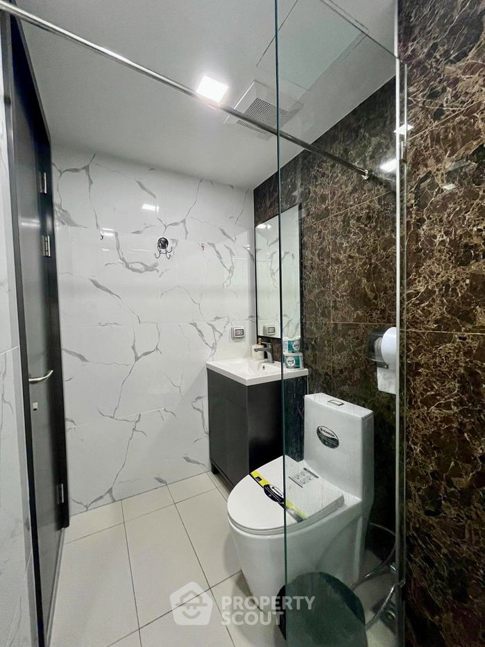 1-BR Condo at Arcadia Center Suites close to Phratamnak (ID 2137211)