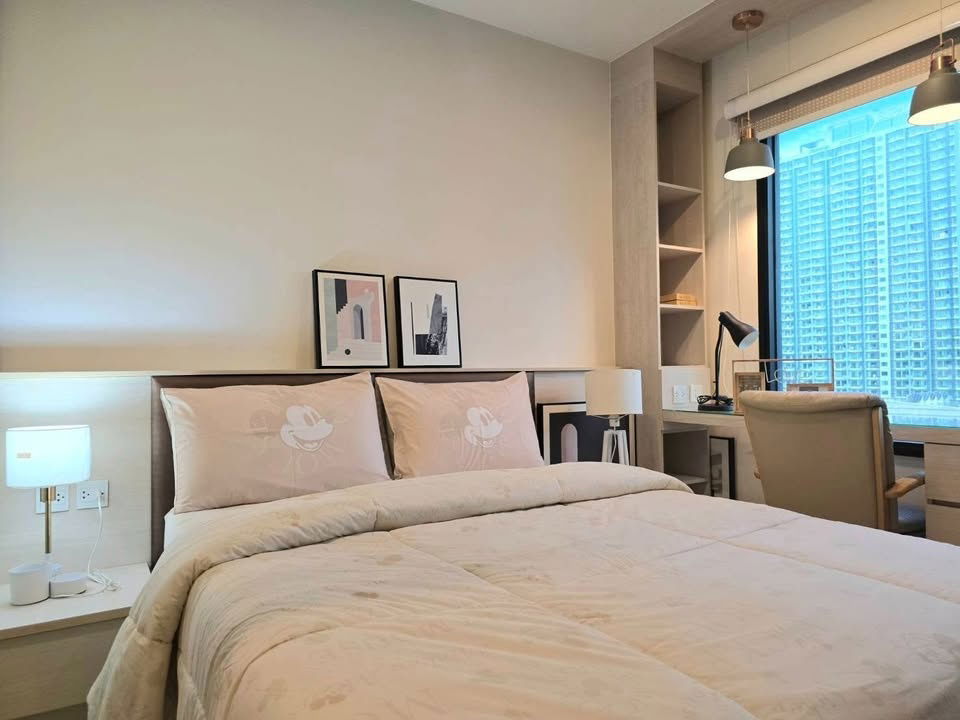 Condo for Rent at Life Asoke (B6807034)