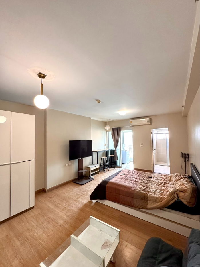 For Rent: Condo Supalai Park Ekkamai - ThongLor   at Line: @homefinder