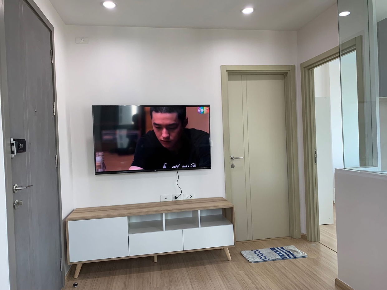 Condo For Rent The Base Rama 9 - Ramkhamhaeng (B6807043) ID Line : @condo88