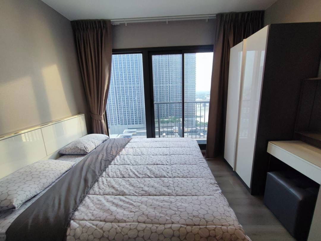P1067 Condo for rent, The Politan Aqua, a riverside condo near MRT, purple, very beautiful room, fully furnished, special price.