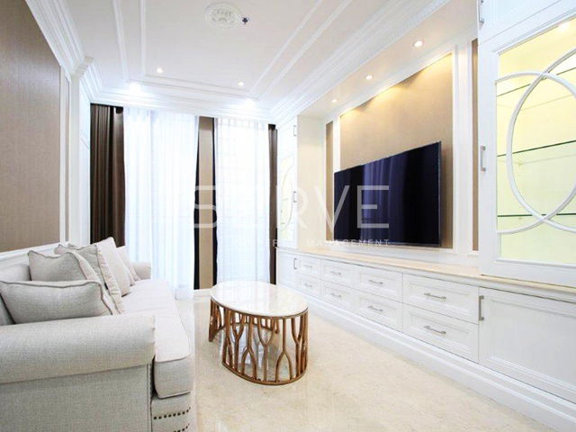 🔥73K🔥 - 2 Beds Luxury Style Corner Room East side Perfect Location Connecting to BTS Phloen Chit at Noble Ploenchit Condo / For Rent