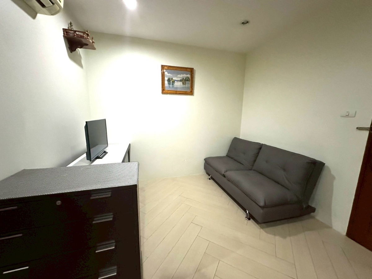 กลางกรุงรีสอร์ท รัชดาภิเษก