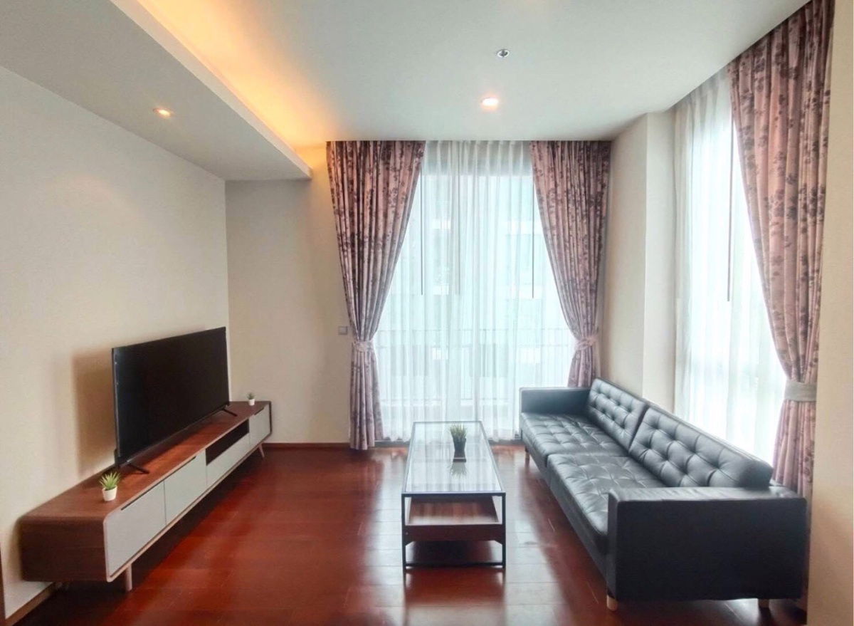 โฟร์ บาย แสนสิริ